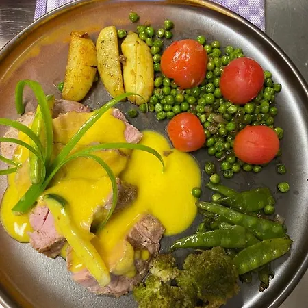 Le Maissin 1876 Bed & Breakfast 3*