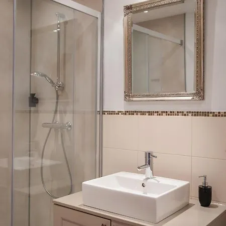 Le Maissin 1876 Bed & Breakfast 3*